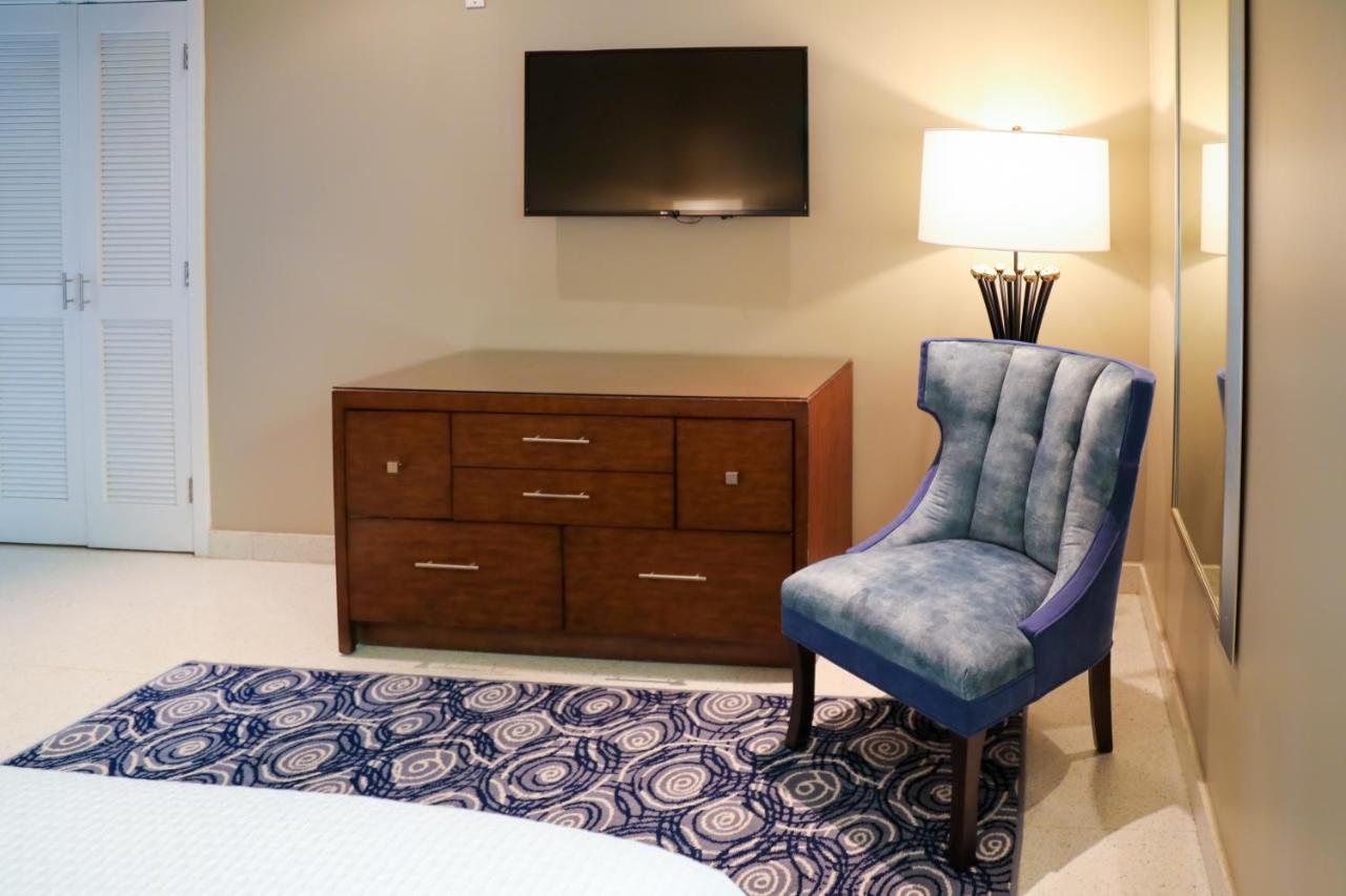 Orchid Key Inn - Adults Only Key West Bagian luar foto